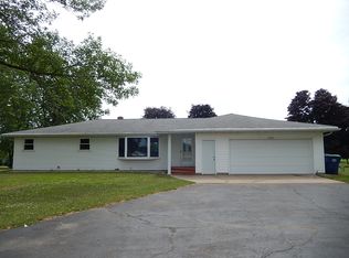 N3598 County Rd E, Freedom, WI 54913