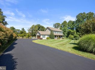 142 Davis Rd, Coatesville, PA 19320