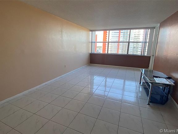 2nd image of 1300 NE Miami Gardens Dr APT 902E