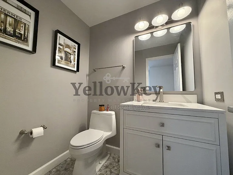11121 Indian Woods Dr — Photo 10