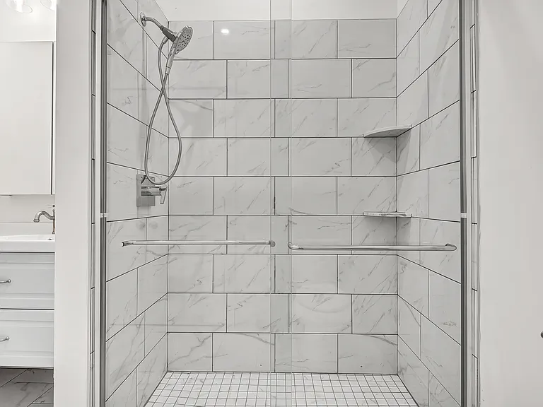 18-20 4th Ave #103 — Photo 14