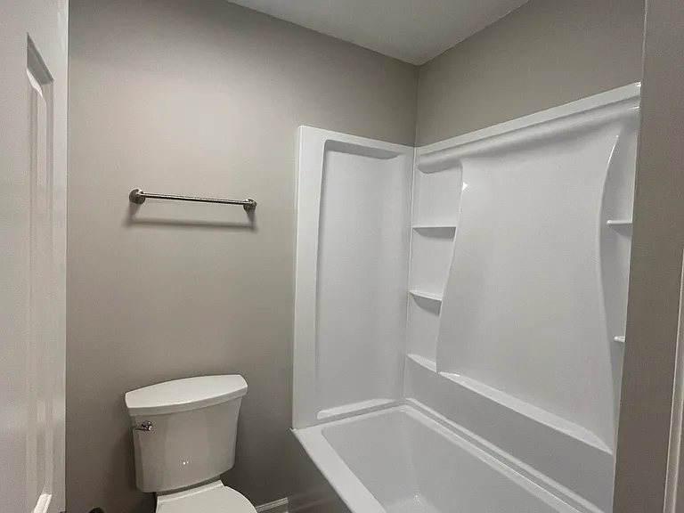 19 Somersett Dr — Photo 7