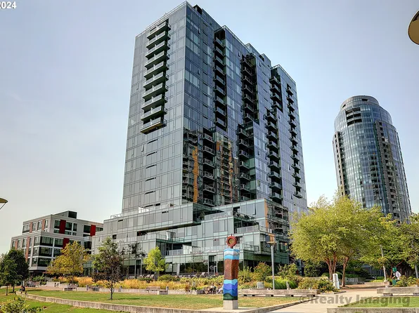 841 SW Gaines St Unit 221, Portland, OR 97239