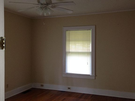 3rd image of 103 Alden Ave