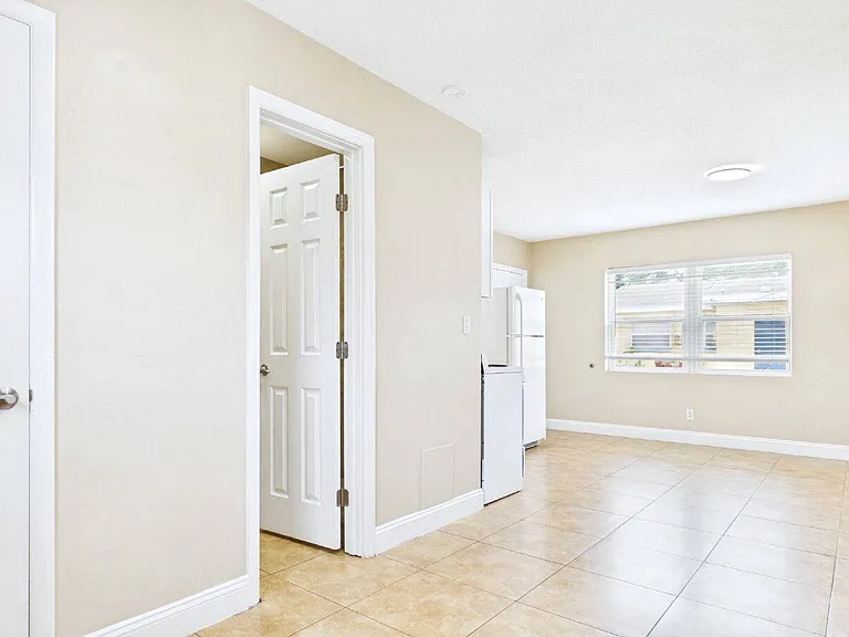 3815 1st Ave N #C — Photo 8