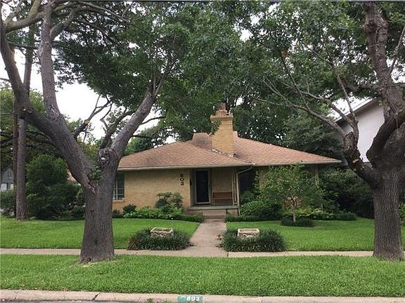 3rd image of 803 N Oak Cliff Blvd