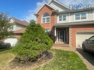 50 Lindenwood Ter, Halifax, NS B2W0B1