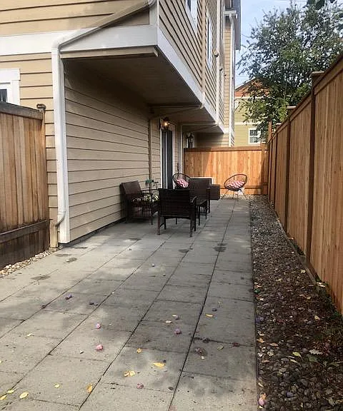 4844 Railroad Ave NE — Photo 25