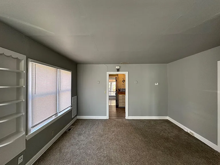 607 S Santa Fe Ave — Photo 4