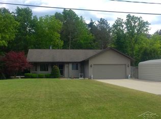 11705 Spencer Rd, Saginaw, MI 48609