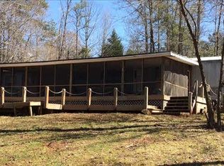 661 Rolling Hills Rd, Ridgeway, SC 29130