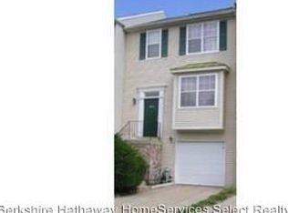 302 Crossing Rd, Fredericksburg, VA 22406