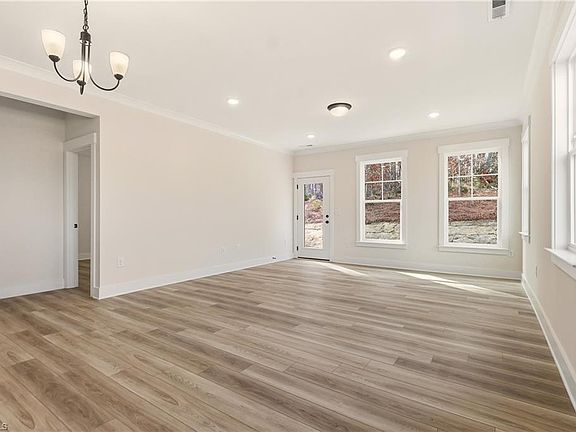 7th image of this home
