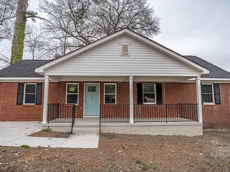 3250 Bagnal Dr — Photo 1