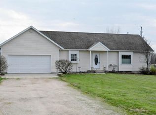 7087 Palmer Rd, Belding, MI 48809