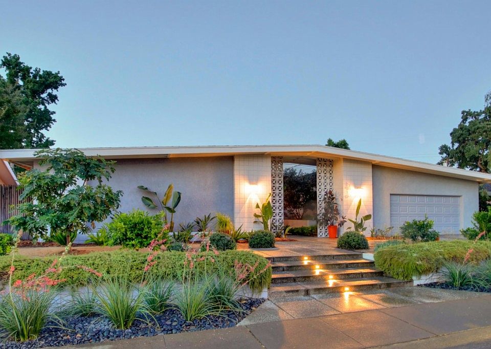 1st image of 2930 American River Dr