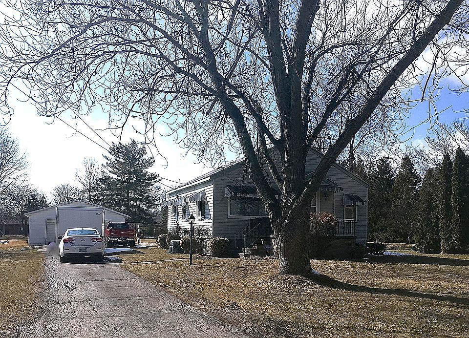 1st image of 4676 Moeller Dr