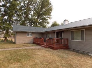 16 Joy Ln, Salmon, ID 83467