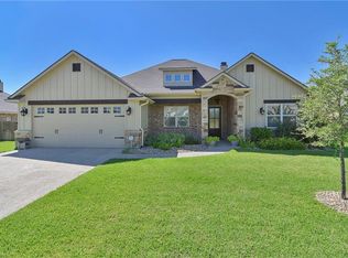 3332 Covington Ct, Bryan, TX 77808