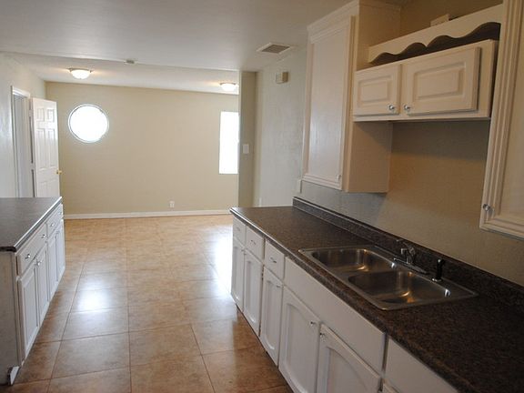 4th image of 4416 W Crittenden Ln