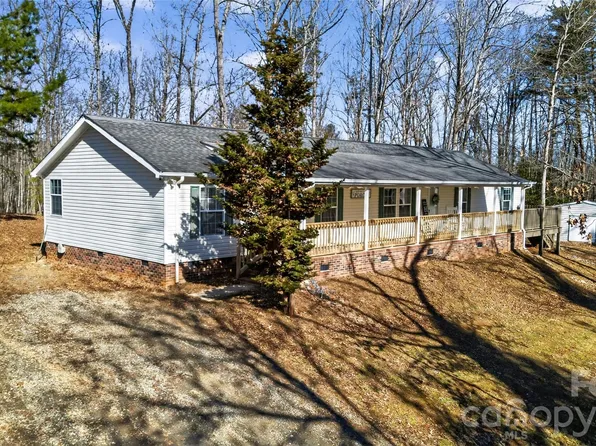 434 Free Path Dr, Nebo, NC 28761