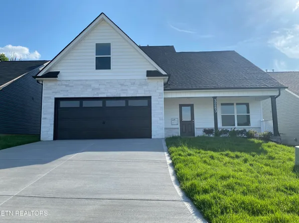 3283 Truitt Path Ln, Knoxville, TN 37931