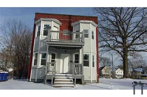9911 Olivet Ave Photo 1