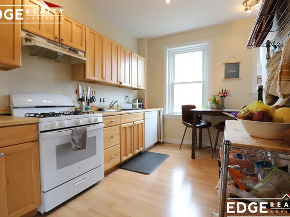 164 Strathmore Rd APT 21, Brighton, MA 02135