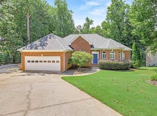 5937 Nachoochee Trl, Flowery Branch, GA 30542
