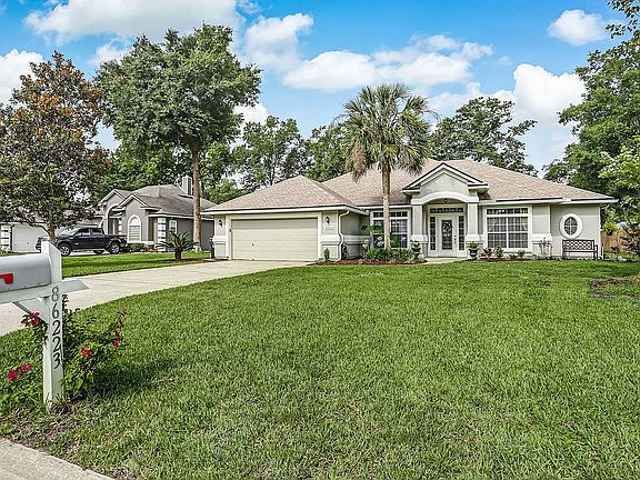 2nd image of 86223 Riverwood Dr