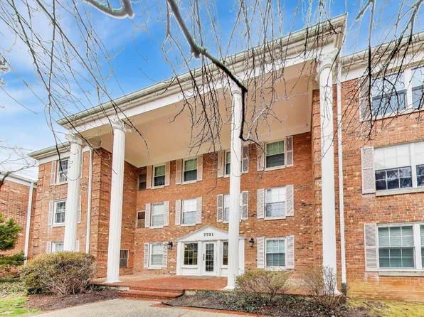 7721 Tremayne Pl APT 113, McLean, VA 22102