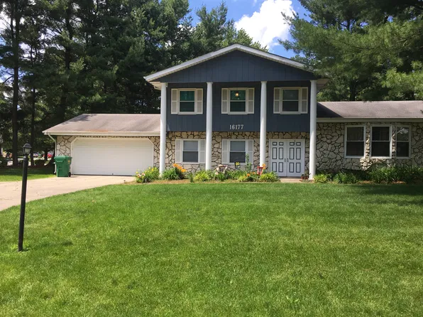 16177 Continental Ln, Granger, IN 46530