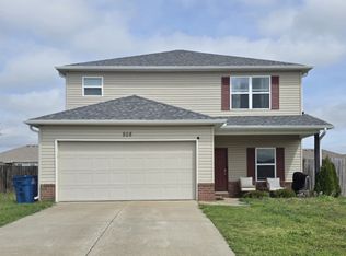 808 67th Ave, Bentonville, AR 72713