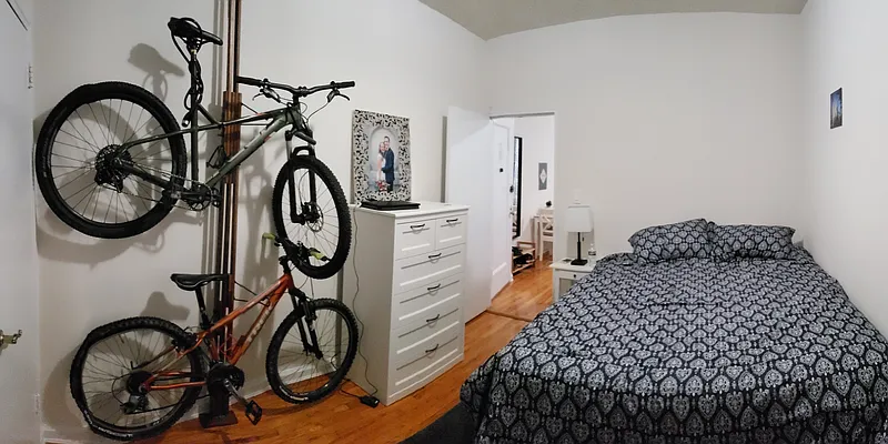 Rented by Paley Management | media 22