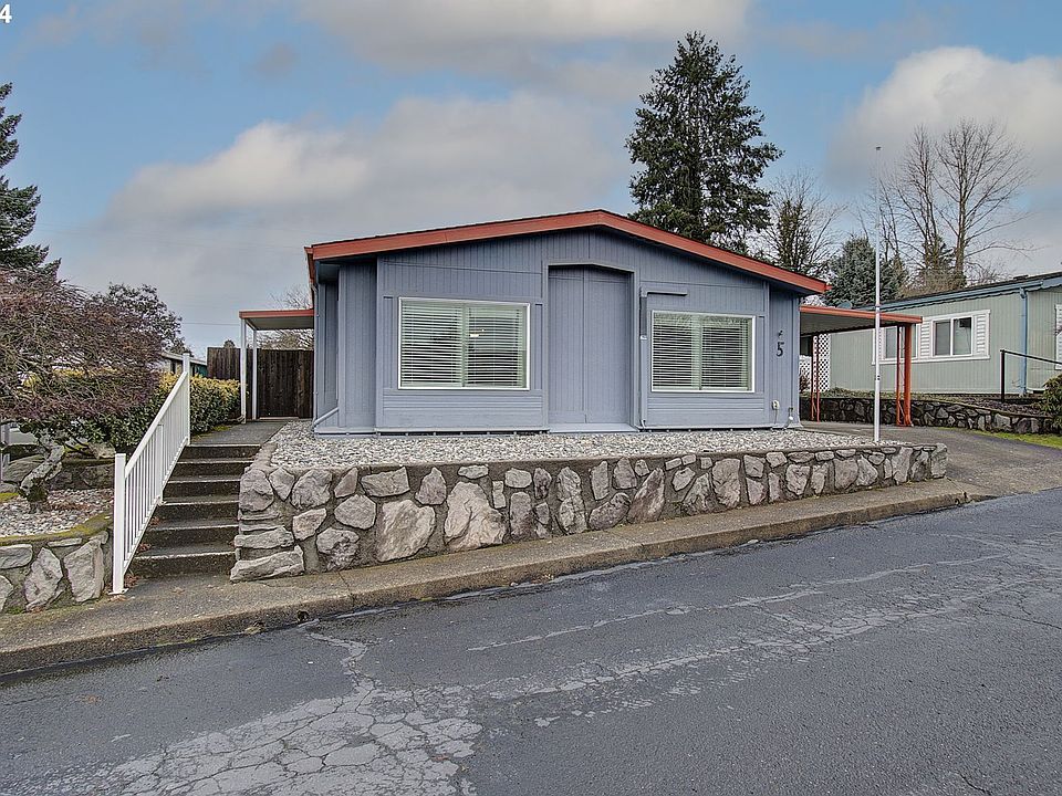 1st image of 17401 SE 39th St Unit 5