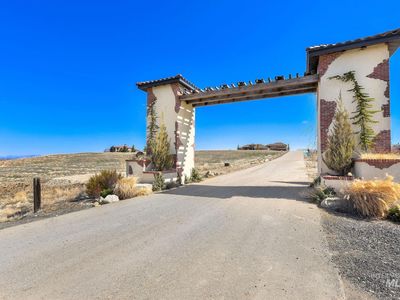 8207 Loma Linda Ridge Rd, Nampa, ID, 83686