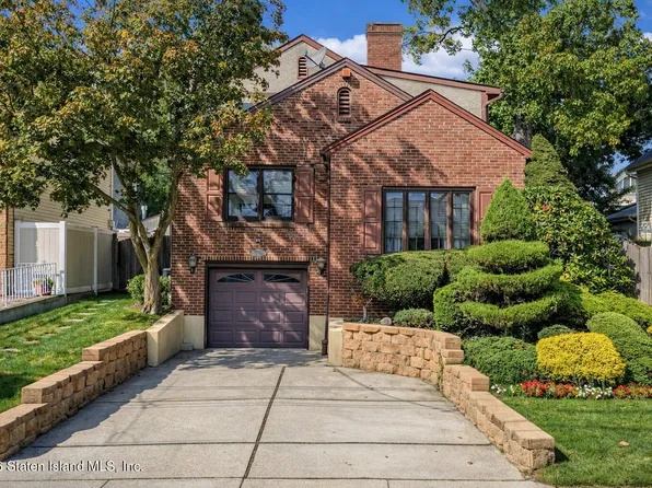 713 Edgegrove Ave, Staten Island, NY 10312