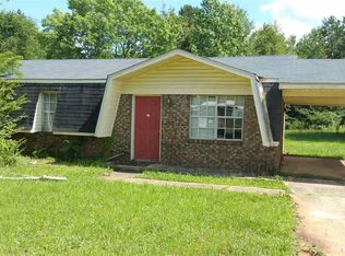 12267 County Line Rd, Moundville, AL 35474