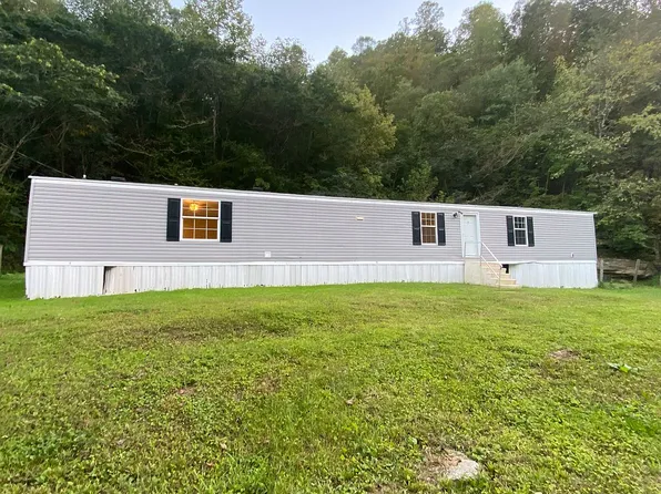 22099 Card Mountain Rd, Mouthcard, KY 41548