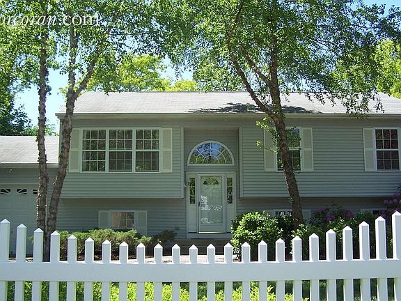 2nd image of 85 Hazelwood Ave