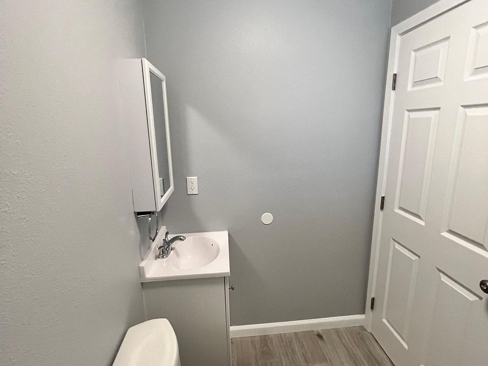 2nd image of 6207 Middleton St #0