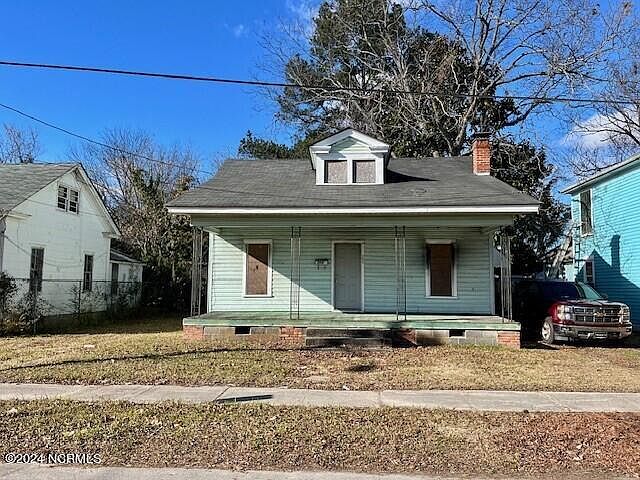 1st image of 705 Second Street