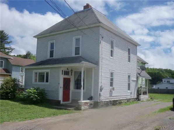 9 2nd Ave, Franklinville, NY 14737