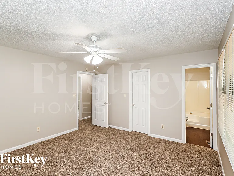 1775 Independence Dr — Photo 12