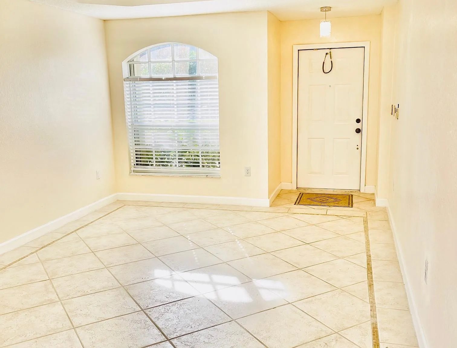 5149 NW 115th Ct — Photo 4