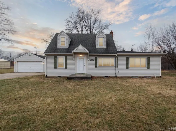 6930 Homefield St, Romulus, MI 48174