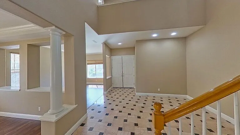 1692 Woodhaven Cir — Photo 49
