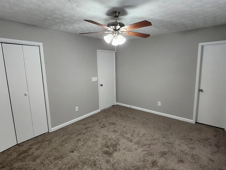2305 Wilkins Cv — Photo 9