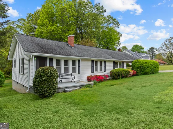 206 W Midland Ave, Winder, GA 30680