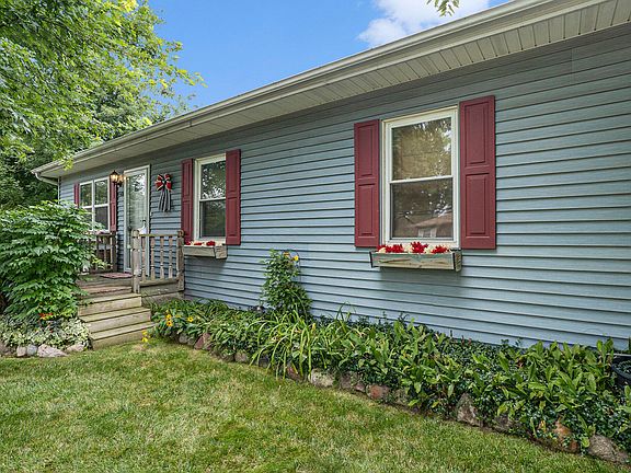 3rd image of 4308 Fern Ave